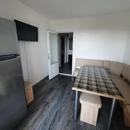 Apartment Wave And Sea